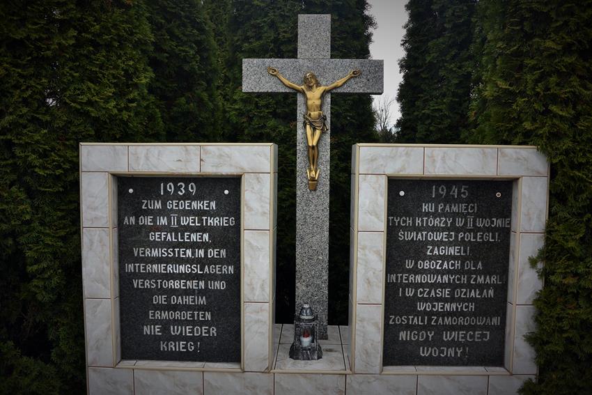Pomnik poświęcony ofiarom II Wojny Światowej (5).JPG