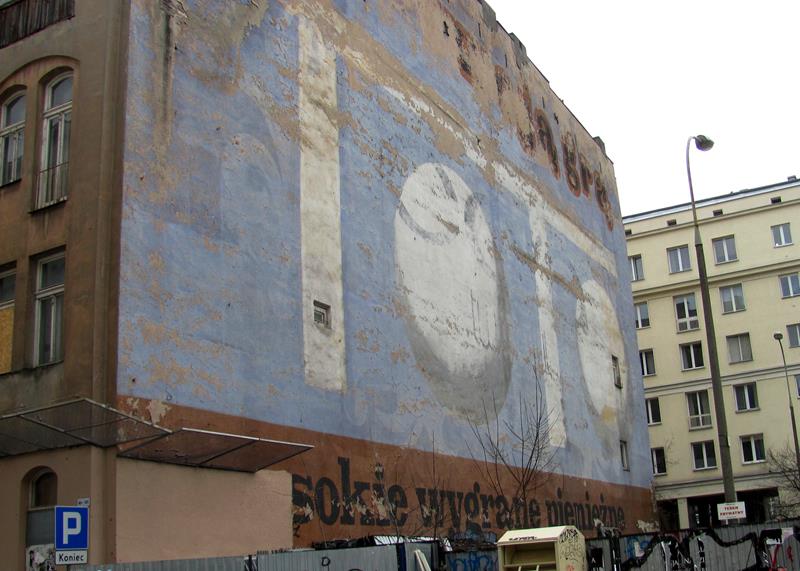 2. Warszawa - mural.JPG