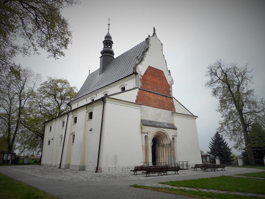 Kościół w Kościelcu (1).JPG