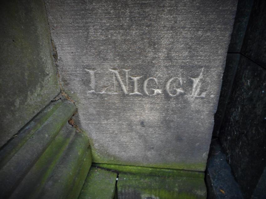 Grobowiec rodziny Richter (2).JPG
