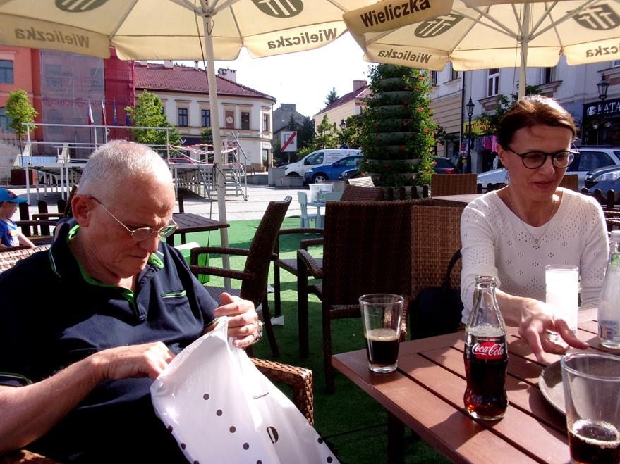 3. 19 maja - Wieliczka - spotkanie z wydawcą kiążki Żydzi Wieliczki i Klasna p. Urszulą Żyznowską.JPG