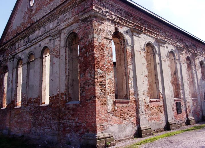 3. Synagoga w Działoszycach.JPG