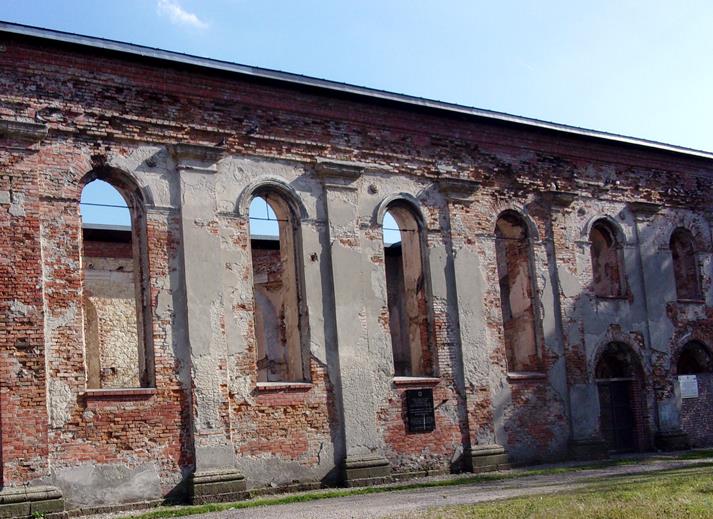 2. Synagoga w Działoszycach.JPG