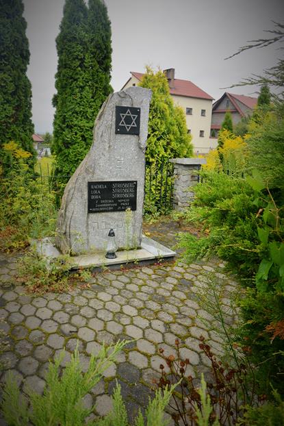 Cmentarz w sierpniu 2017 roku (8).JPG