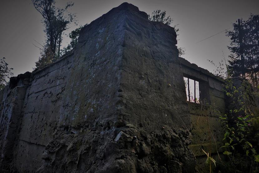 Ruiny młyna w Lelowie (12).JPG