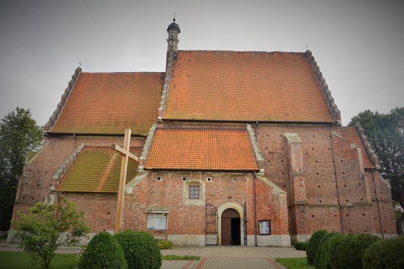 Kościół gotycki pw. Świętego Prokopa (1).JPG