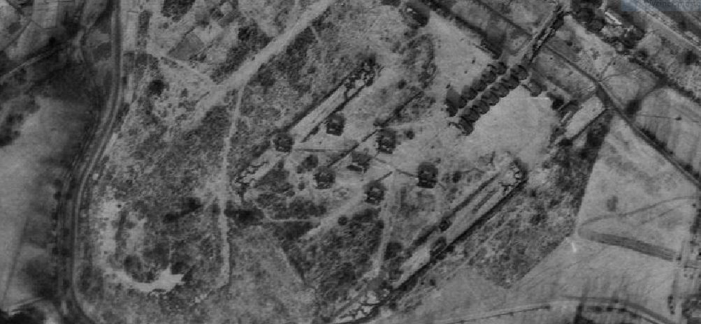 Wrocław Las Rakowicki flak 24.12.1944.JPG