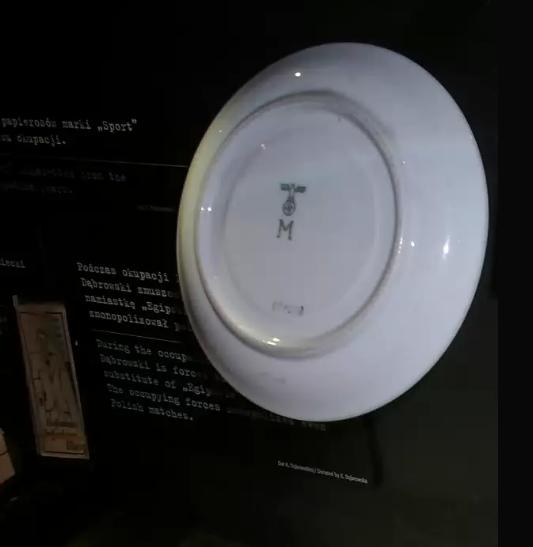 Porcelana III Rzeszy - 2.JPG