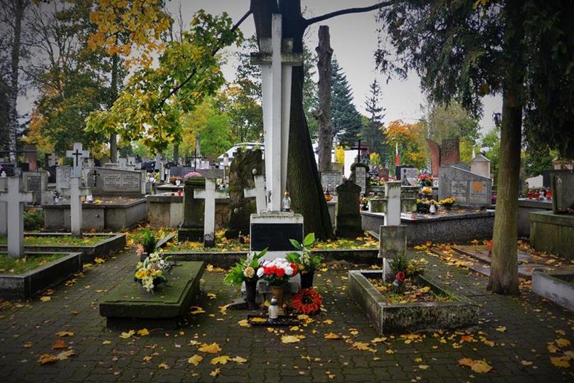 Groby polskich żołnierzy (7).JPG