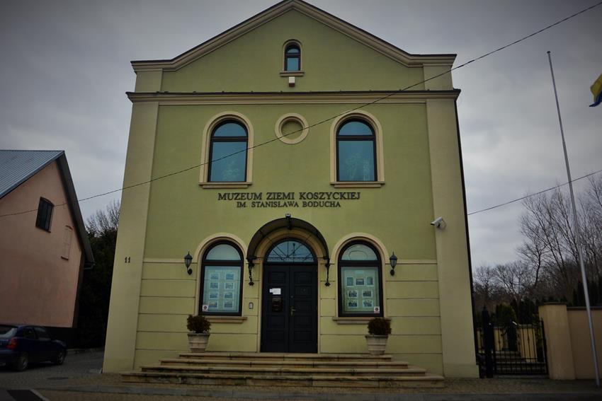 Koszyce - synagoga (5).JPG