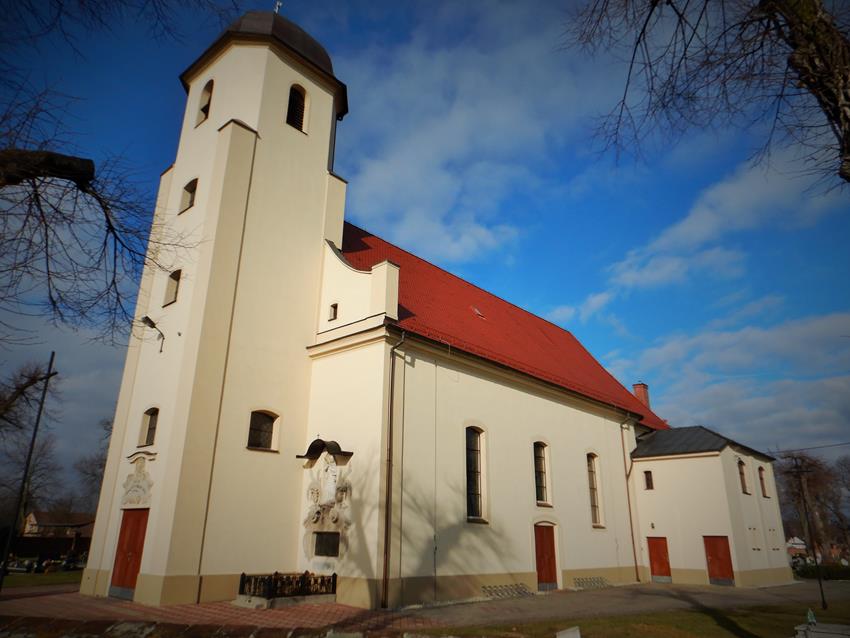 Stare Koźle - kościół (1).JPG