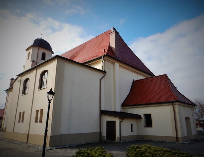 Stare Koźle - kościół (2).JPG
