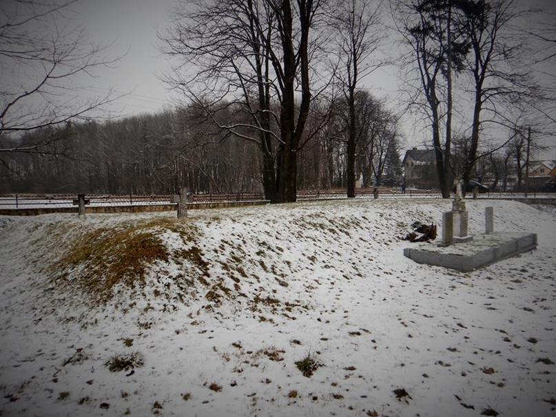 Cmentarz z I Wojny Światowej (16).JPG