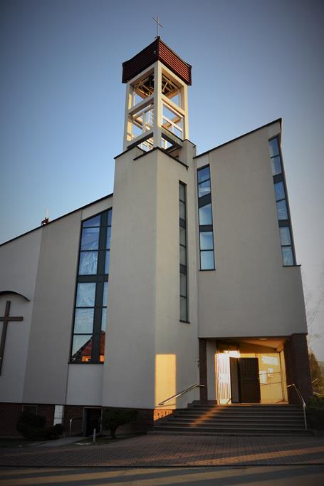 Kornatka - kościół.JPG