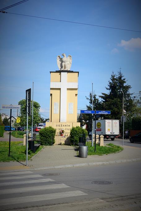 Pomnik pod Orłem (12).JPG