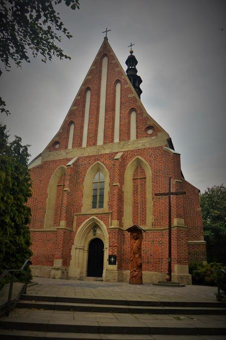 Kościół pod wezwaniem św. Władysława (13).JPG