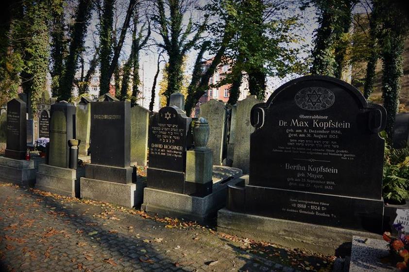 Cmentarz żydowski w Bytomiu (5).JPG