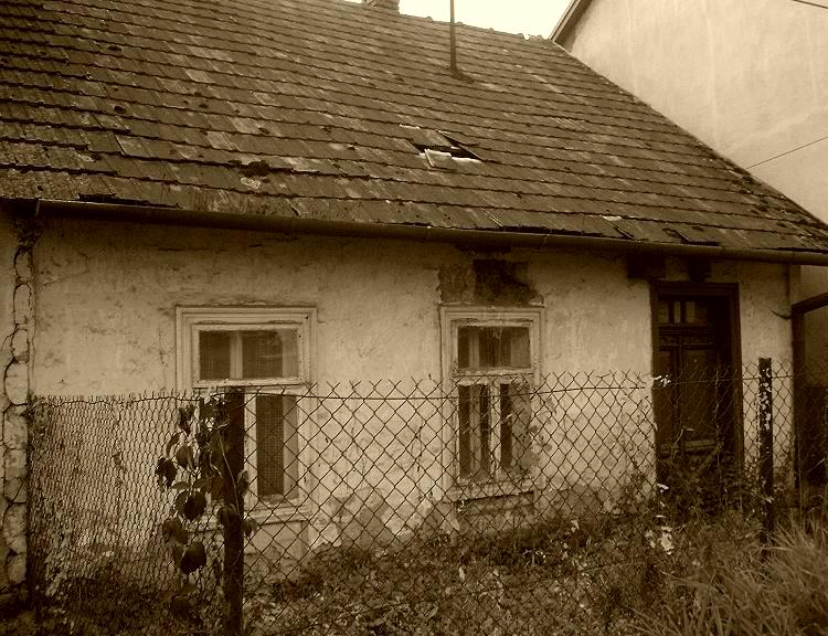 4. dom przy ul. Krakowskiej - fot. Karolina Kot 2006 r..JPG