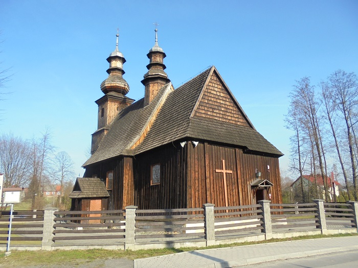 Graboszyce kosciol widok na elewacje poludniowa.JPG