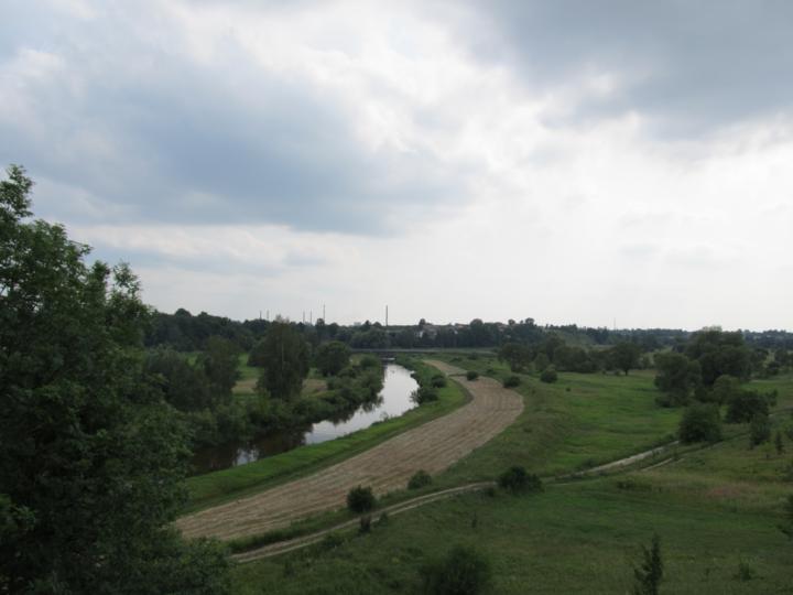 Widok na Wartę warty jest wspinaczki.jpg