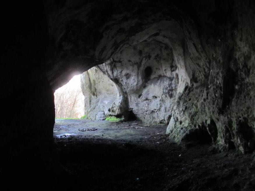 Jaskinia Jasna koło Smolenia (5).jpg