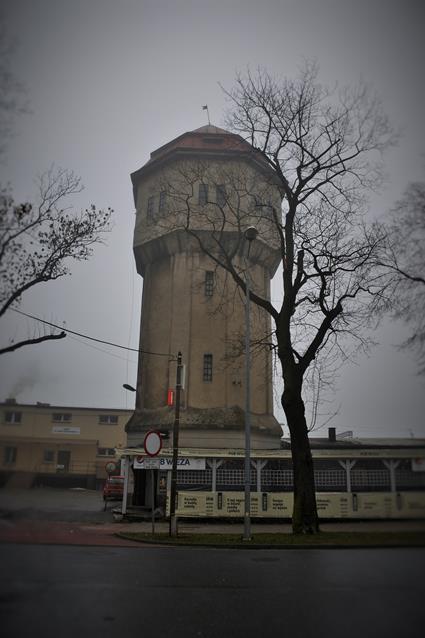 Wieża ciśnień w Tarnowskich Górach (1).JPG