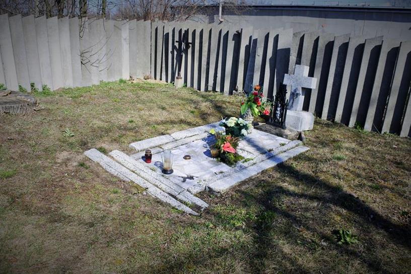 Groby żołnierzy niemieckich (4).JPG