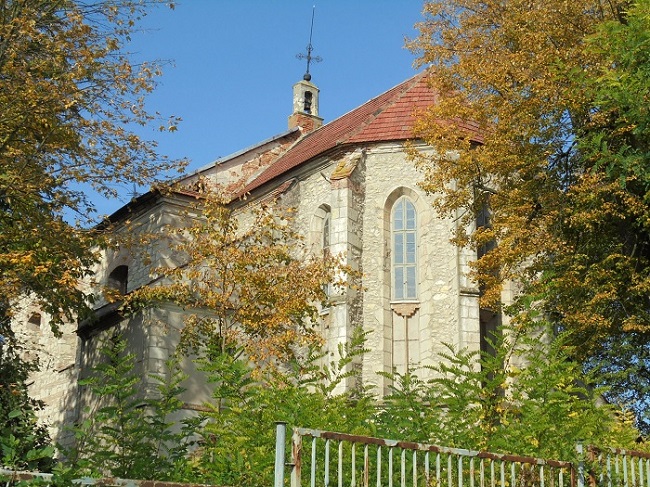 Ksiaz Wielki kosciol klasztorny widok od prezbiterium.JPG