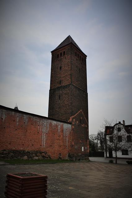 Wieża Polska (1).JPG