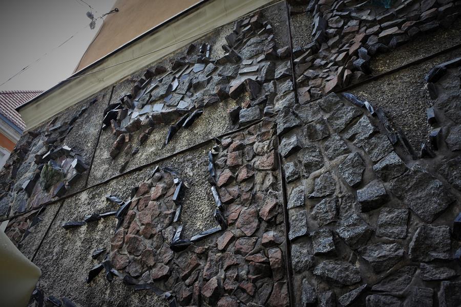 Mozaika przy ulicy Krakowskiej 7 (5).JPG