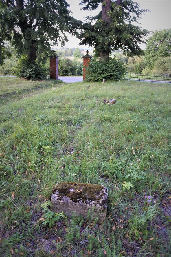 Cmentarz ewangelicki (9).JPG