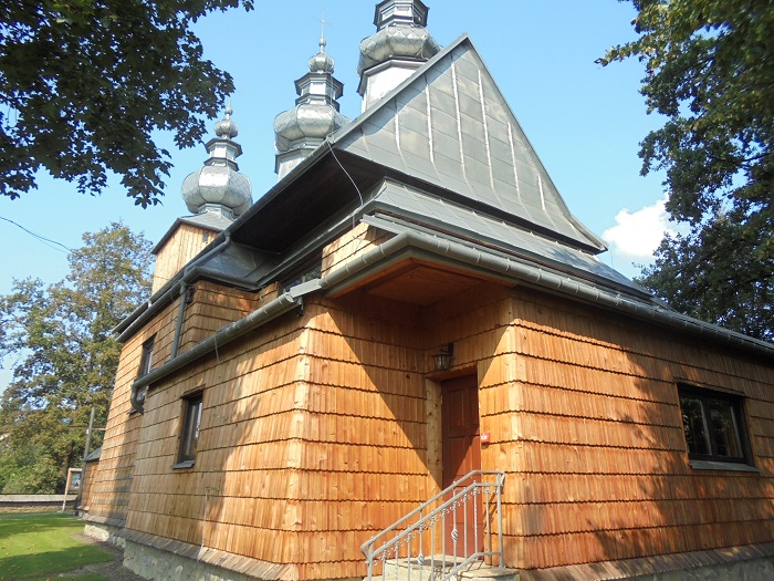 Binczarowa cerkiew prezbiterium.JPG