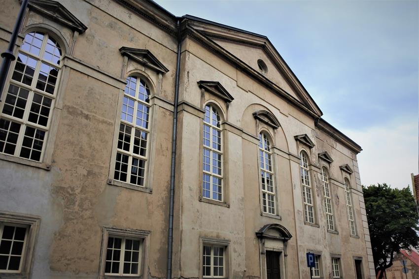 Kościół Zbawiciela w Wałbrzychu (4).JPG