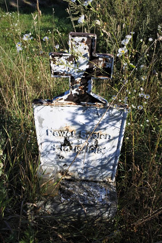 Kwatera wojenna na cmentarzu  (3).JPG