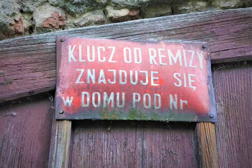 Brodziszów - remiza strażacka (7).JPG