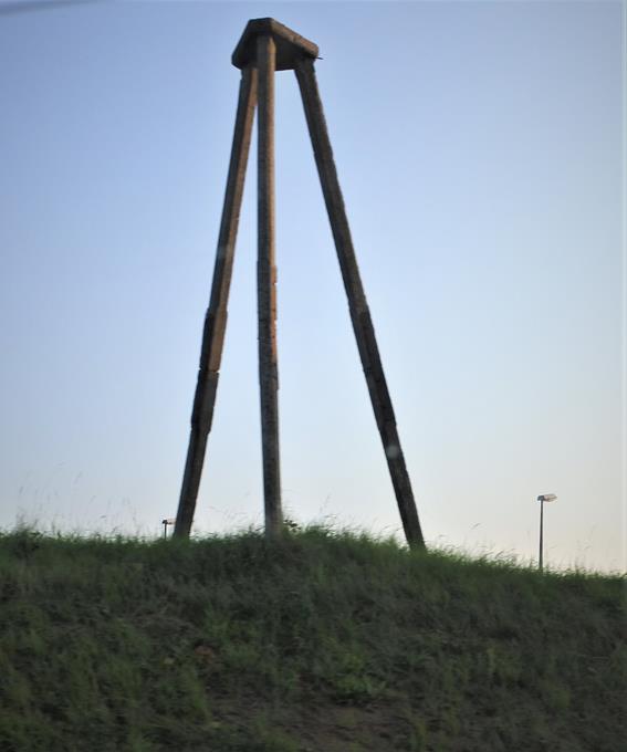 Wieża triangulacyjna (3).JPG