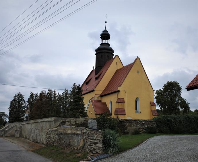 Grodziszcze - kościół (1).JPG
