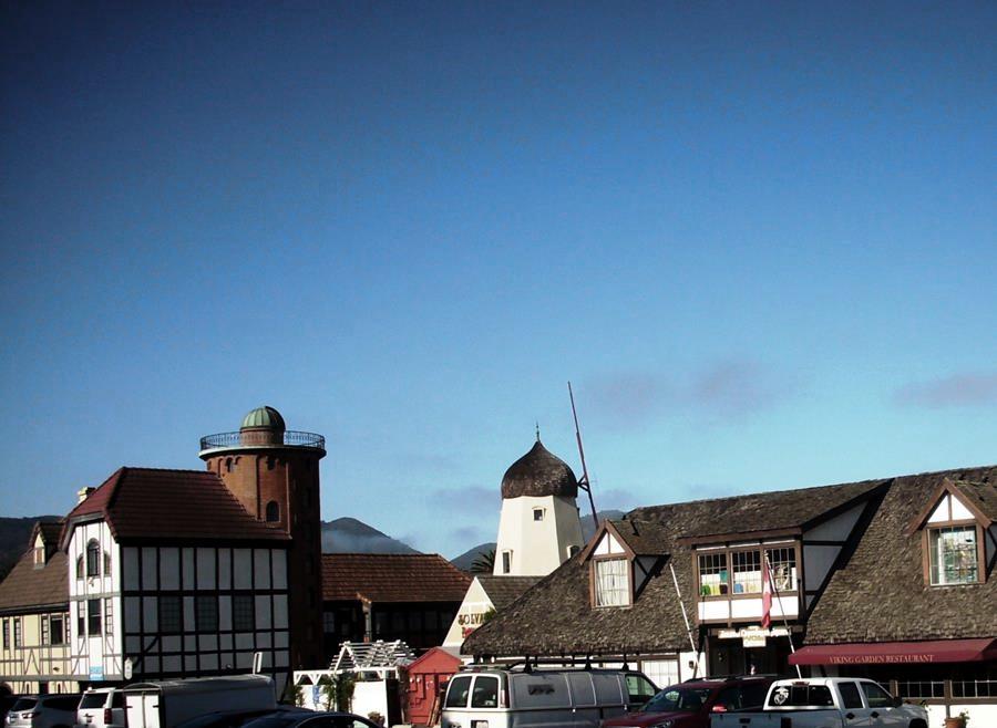 Solvang - 2.JPG