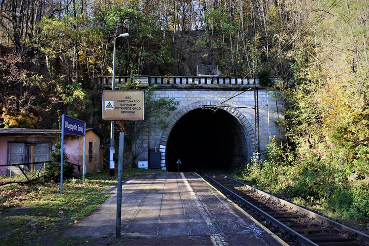 Tunel kolejowy (8).JPG