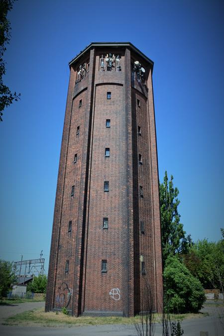 Kolejowa wieża ciśnień w Kaliszu (2).JPG