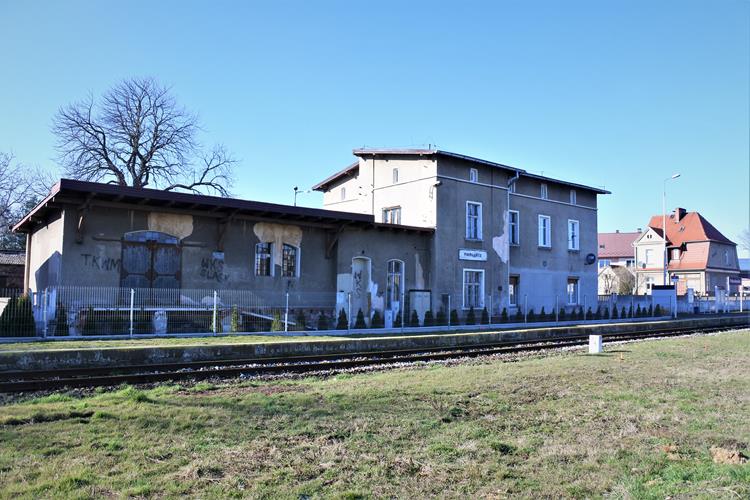 Pakosławice - przystanek kolejowy (15).JPG