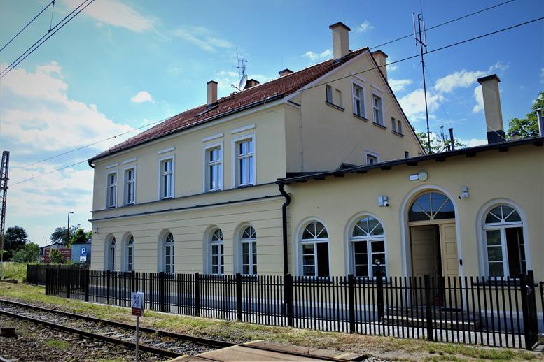 Dworzec kolejowy (13).JPG