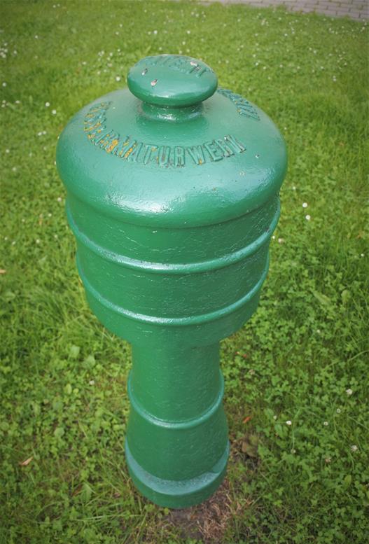 Ciekawy hydrant (3).JPG