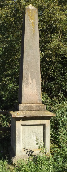 obelisk1.jpg