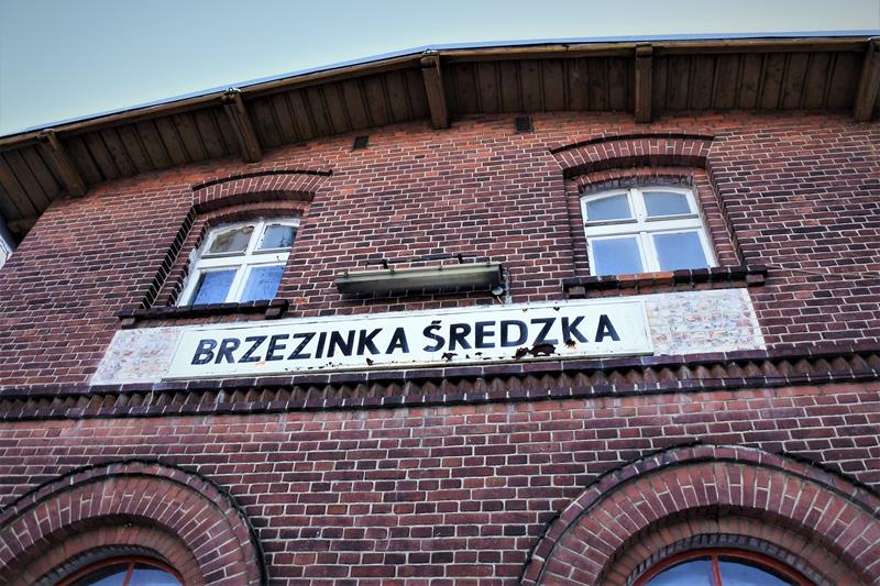 PKP Brzezinka Średzka (2).JPG