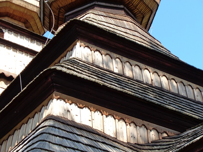 Kwiaton cerkiew arkadki na dachach.JPG