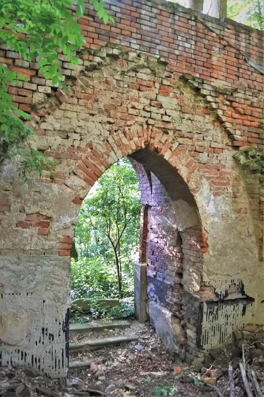 Ruiny grobowca (9).JPG