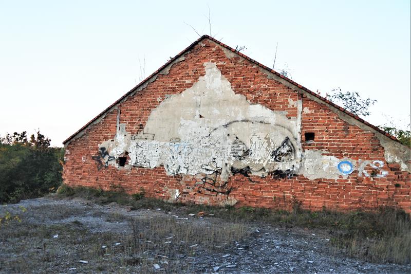 Ruiny folwarku (13).JPG