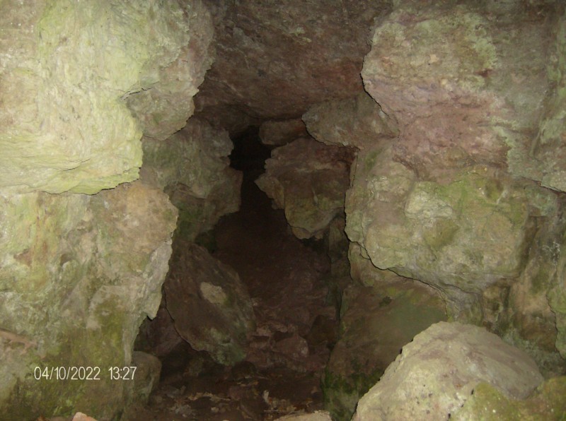 jaskinia z rondami-02.jpg