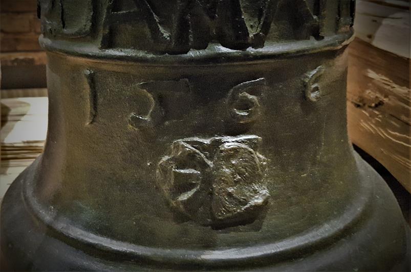 Dzwon z opolskiego ratusza (3).jpg